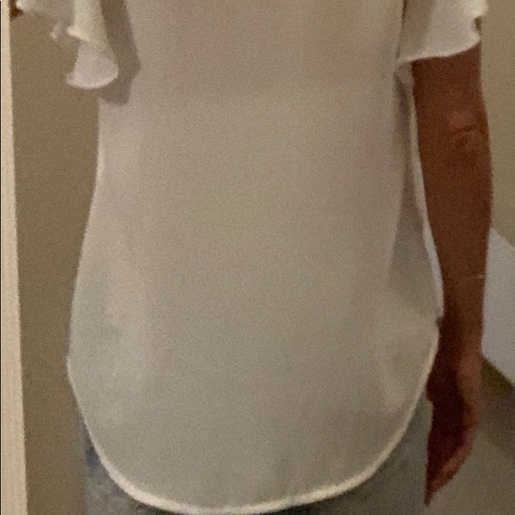 White ruffle short sleeve blouse - Picture 3 of 3